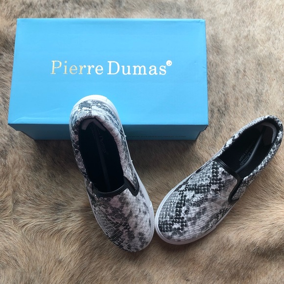 🌟Host Pick🌟Snakeskin Slip On’s 💥Restock💥 - Picture 5 of 6